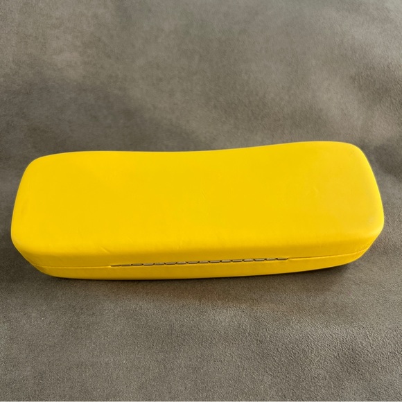 RAY-BAN YELLOW HARD SHELL CASE EYEGLASSES/SUNGLASSES CASE *READ* - Picture 8 of 15